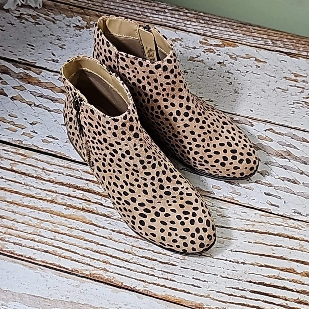 Cat & Jack sz 3 girls animal print tan black ankle boots